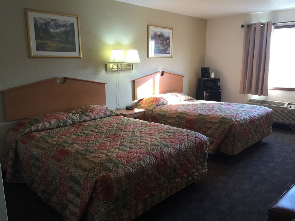 Americas Best Value Inn Grand Forks Eksteriør billede