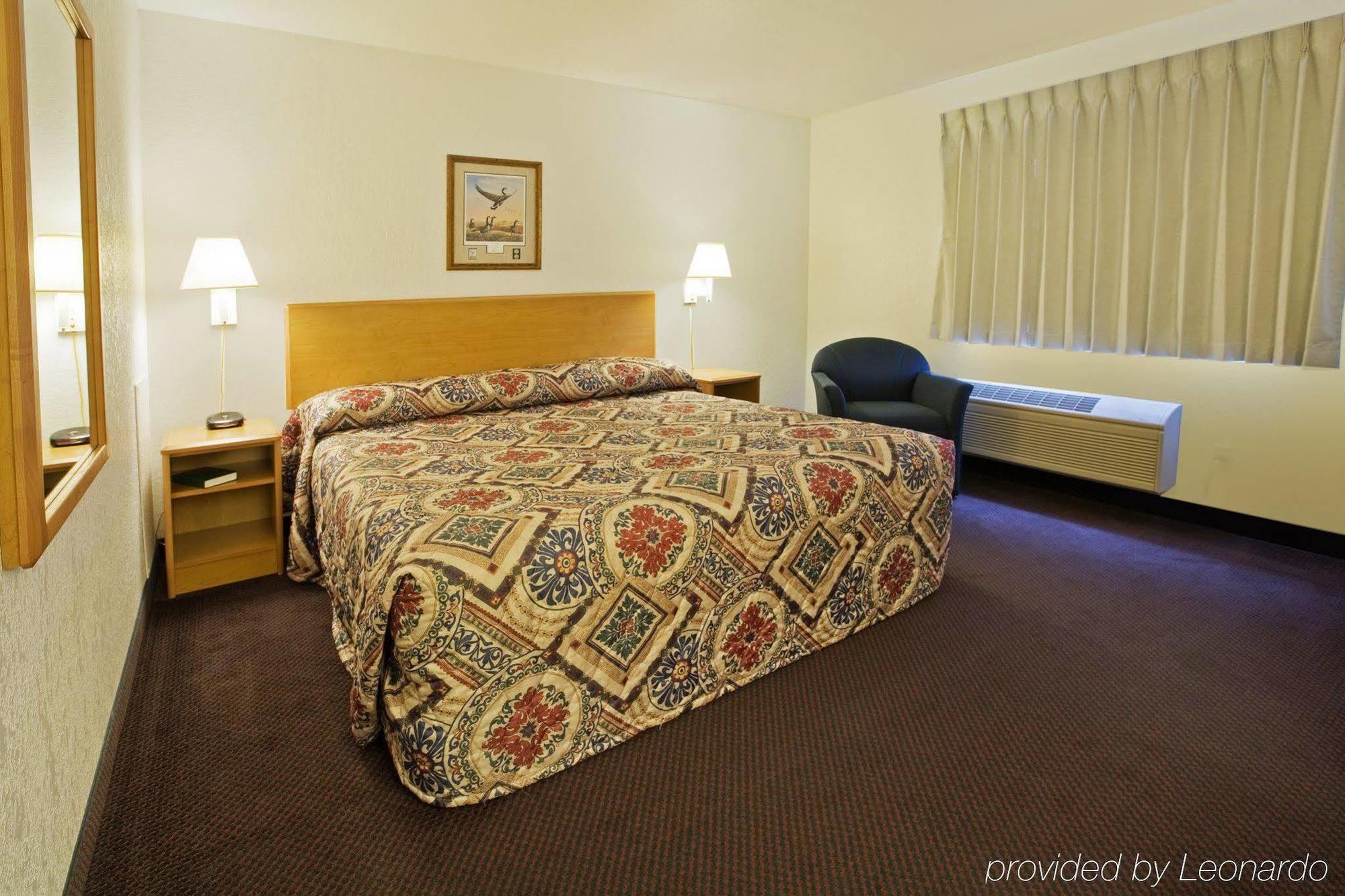 Americas Best Value Inn Grand Forks Eksteriør billede
